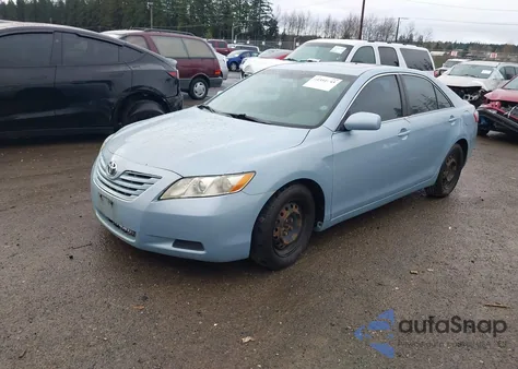 2009 Toyota Camry Le z USA, uszkodzony, nr VIN 4T1BE46K79U873577